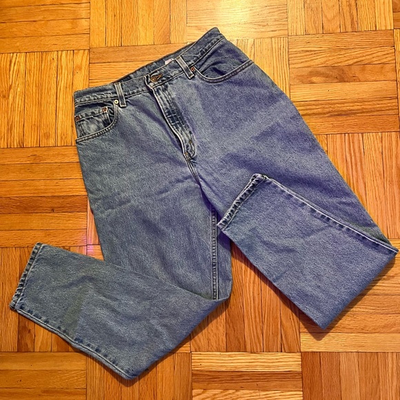 Vintage medium wash 551 Levi’s - Picture 2 of 3